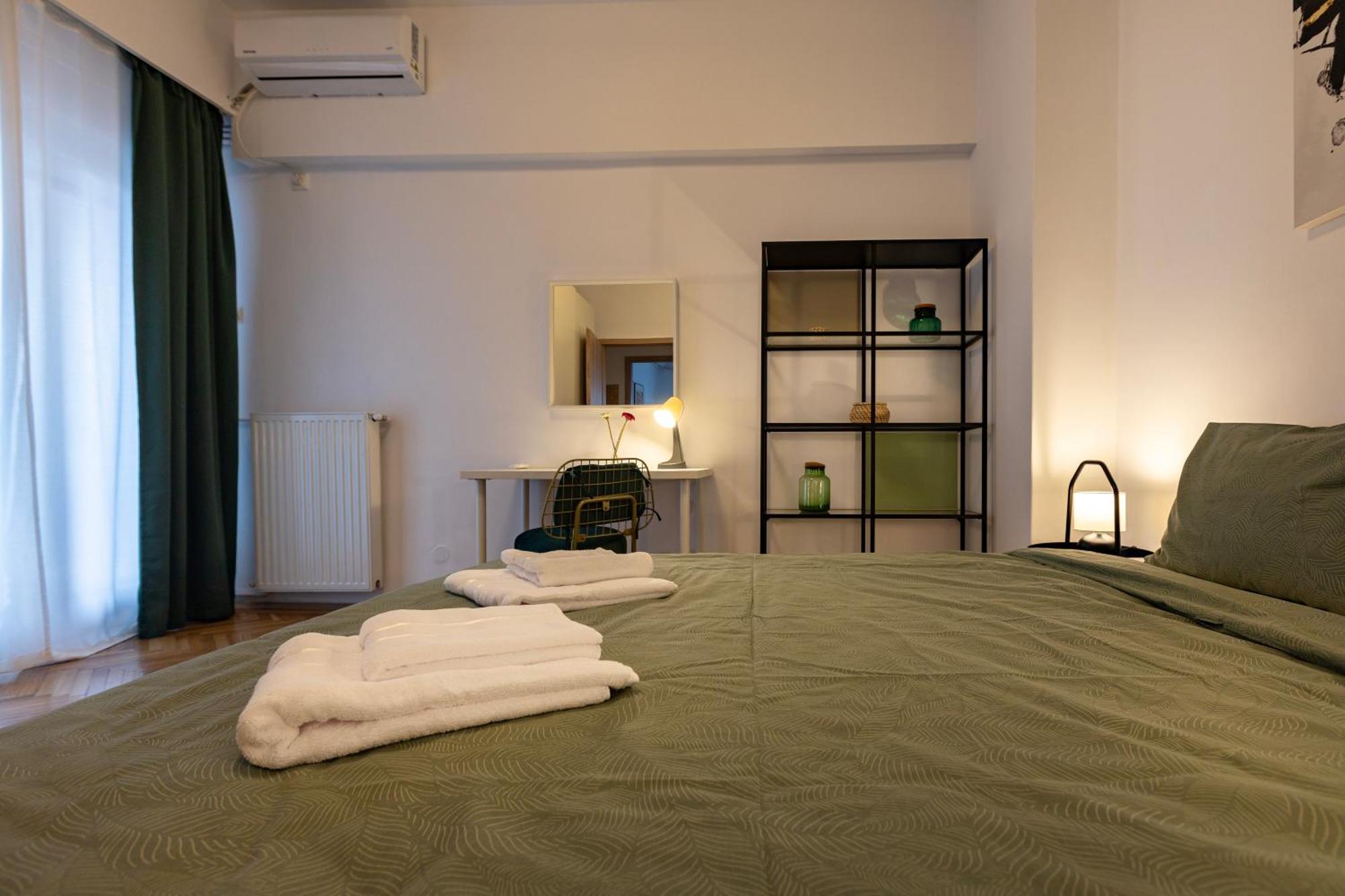 Ultracentral Hong Kong 3 Bdrm Apartment Бухарест Экстерьер фото