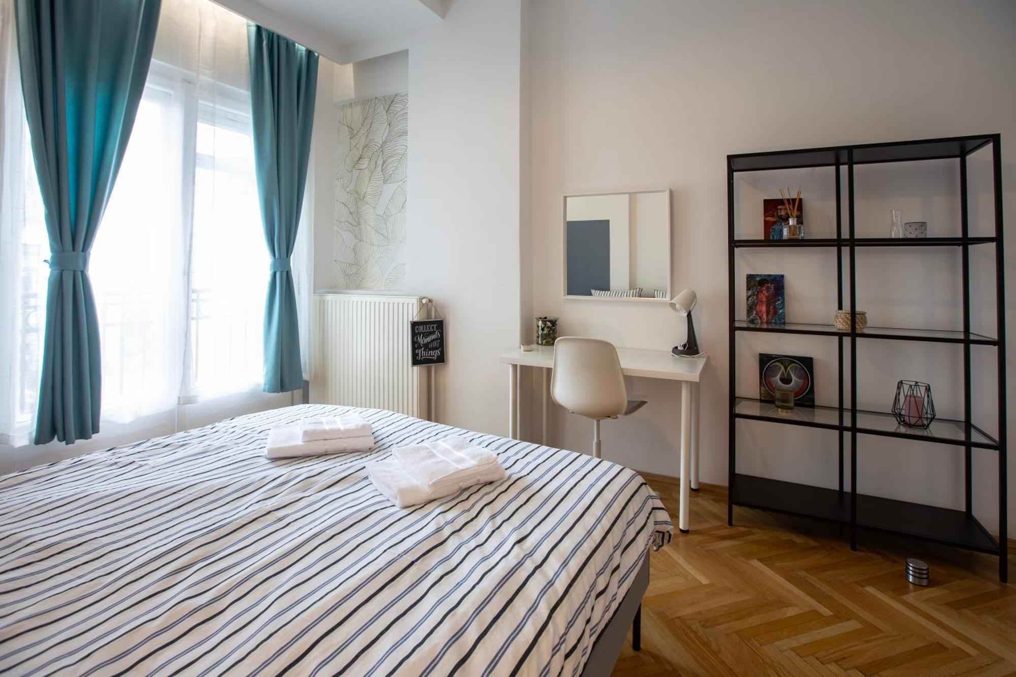 Ultracentral Hong Kong 3 Bdrm Apartment Бухарест Экстерьер фото